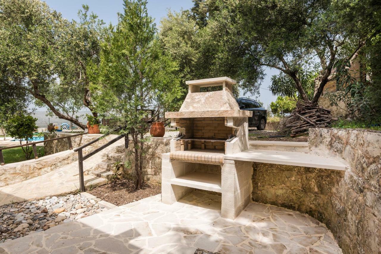Villa Aloni Fílippos Esterno foto