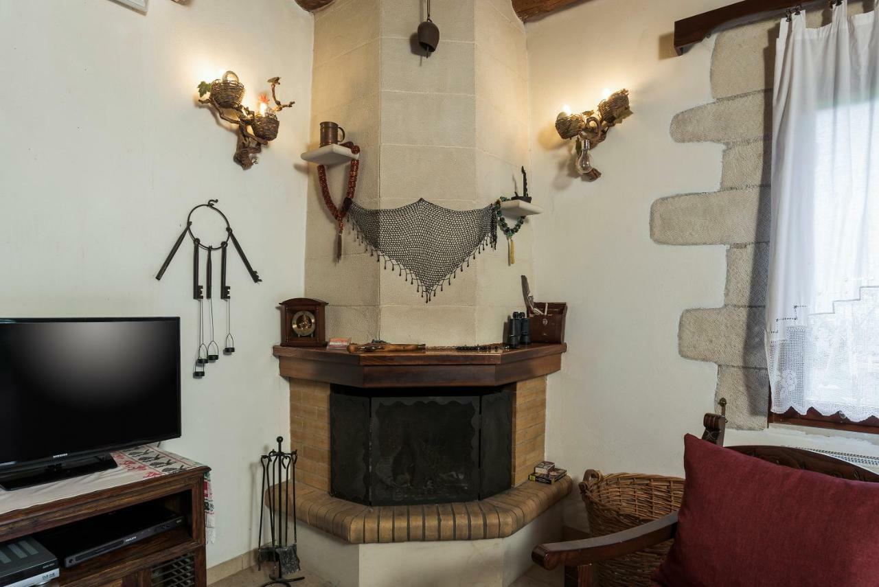 Villa Aloni Fílippos Esterno foto